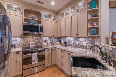 1113 Torrence Circle Davidson NC 28036