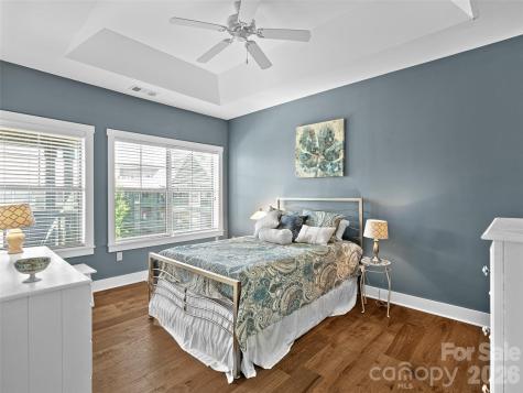 9 Kenilworth Knoll Asheville NC 28805