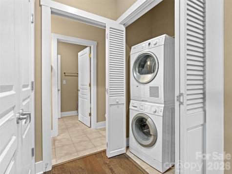 9 Kenilworth Knoll Asheville NC 28805