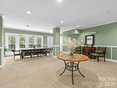 9 Kenilworth Knoll Asheville NC 28805