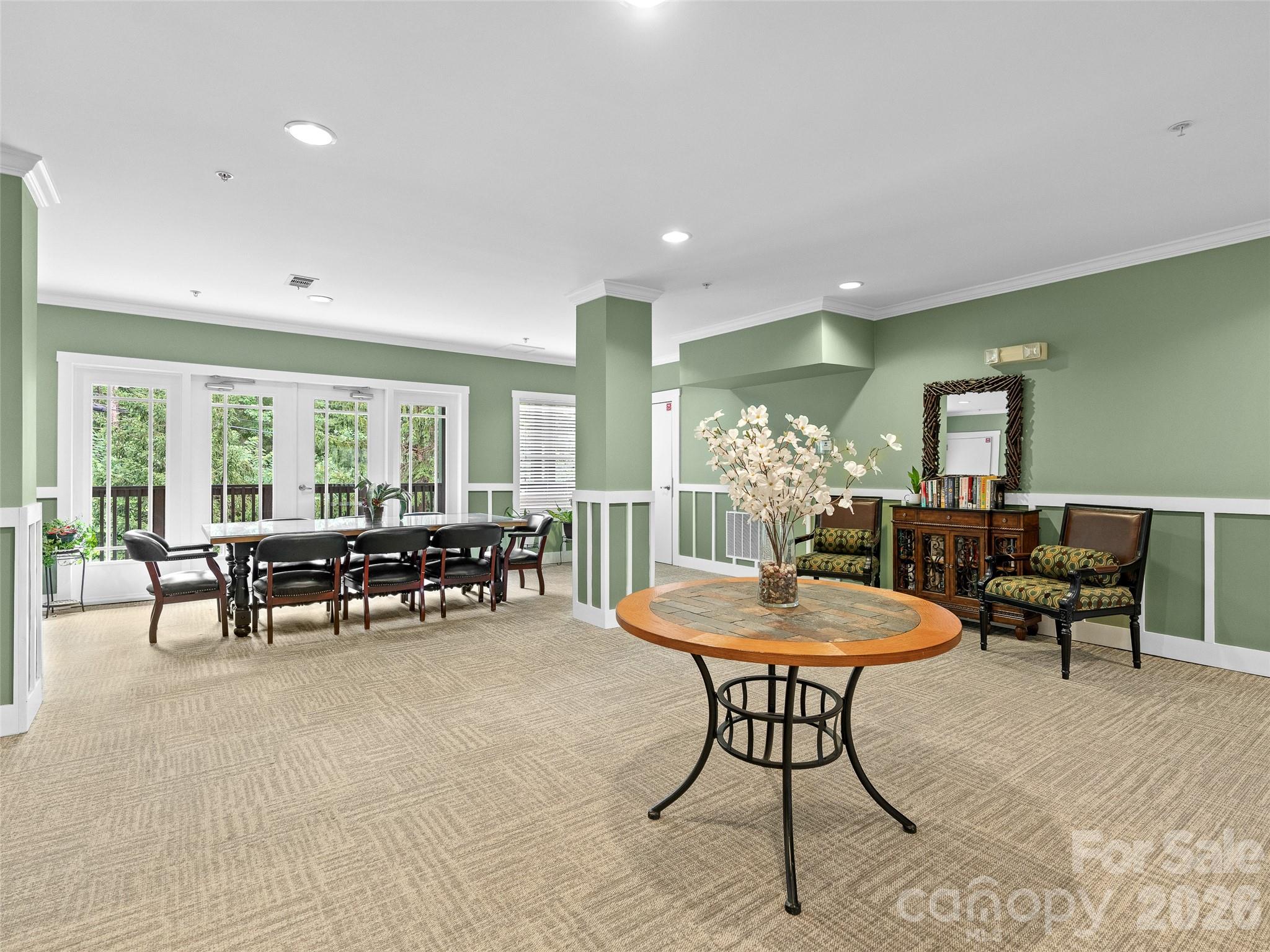 9 Kenilworth Knoll Asheville NC 28805