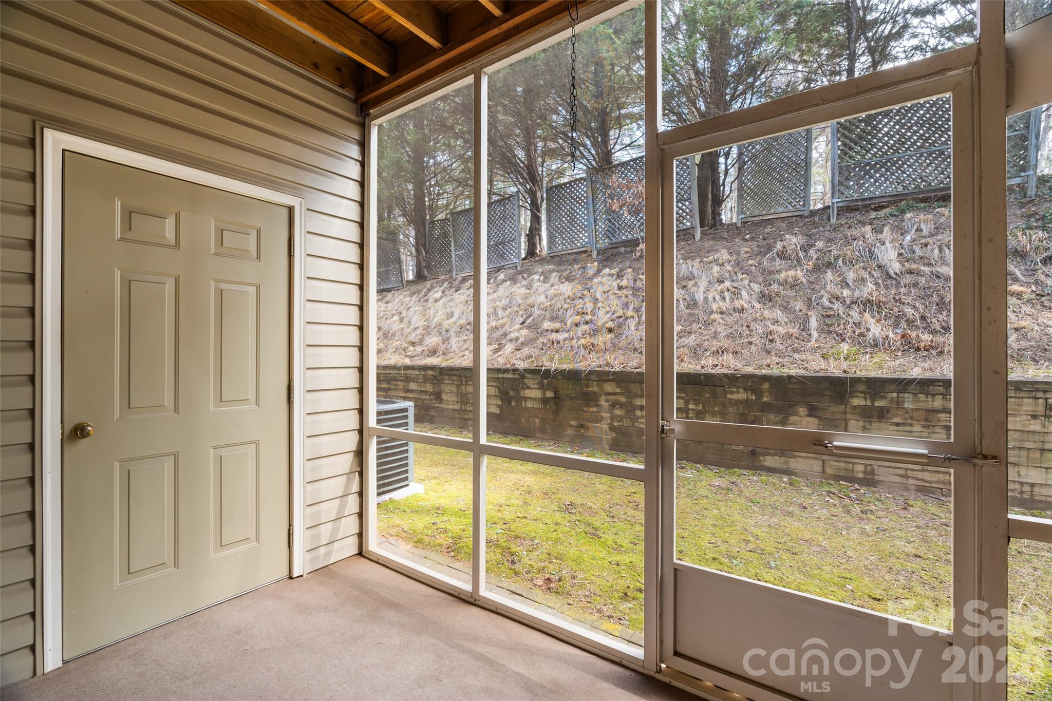 101 Carlyle Way Asheville NC 28803
