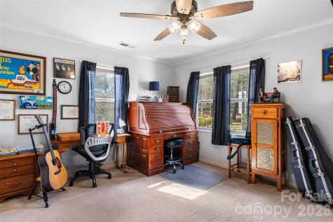 101 Carlyle Way Asheville NC 28803