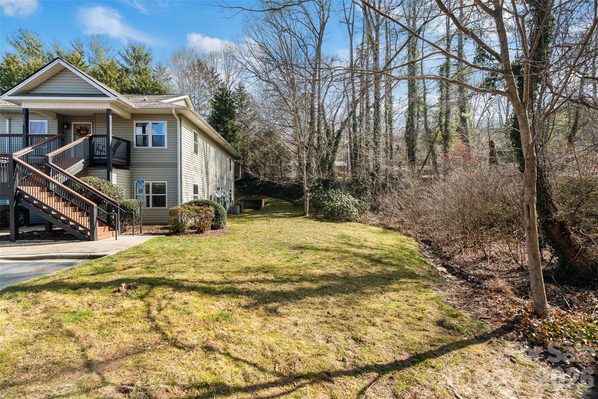 101 Carlyle Way Asheville NC 28803
