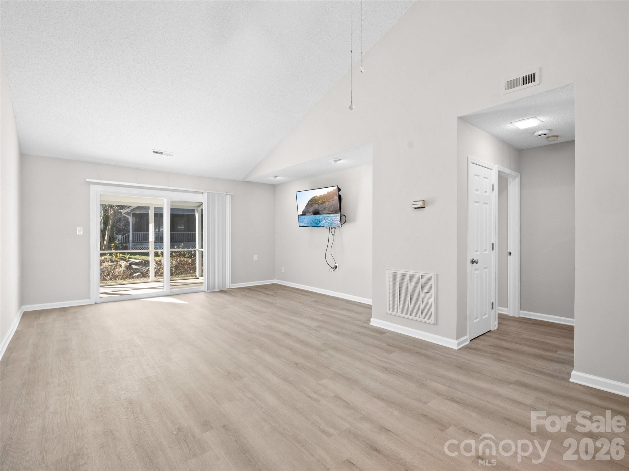 102 Llama Way Black Mountain NC 28711
