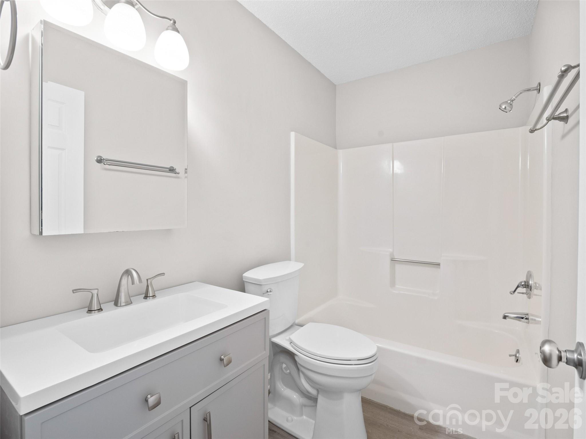 102 Llama Way Black Mountain NC 28711