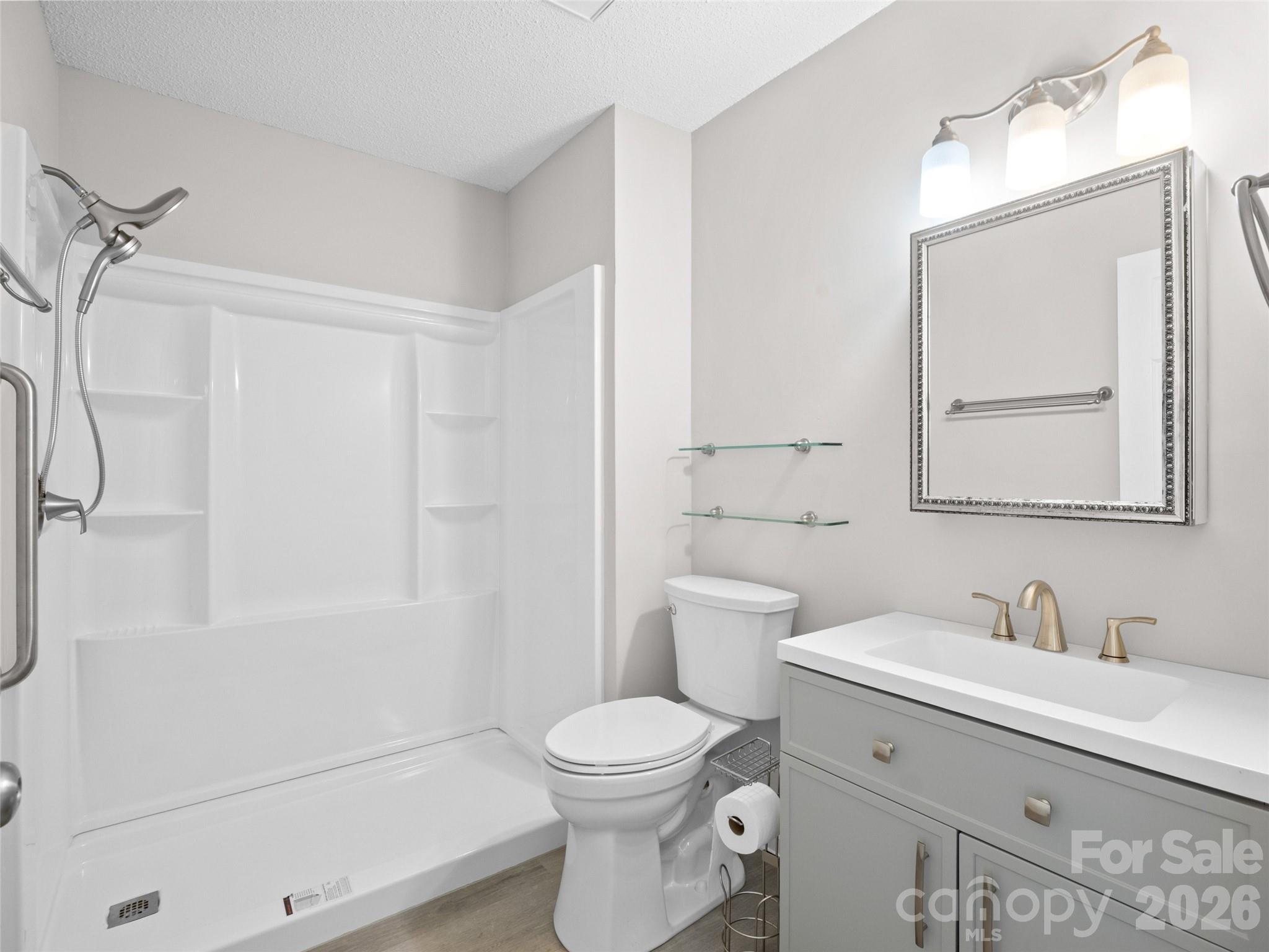 102 Llama Way Black Mountain NC 28711