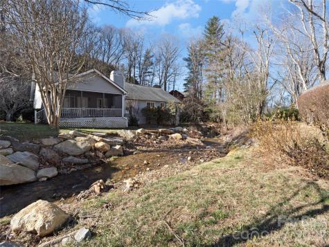 102 Llama Way Black Mountain NC 28711