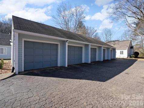 102 Llama Way Black Mountain NC 28711