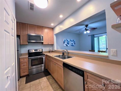 19905 Henderson Road Cornelius NC 28031