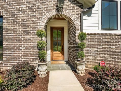2926 Windsor Avenue Charlotte NC 28209