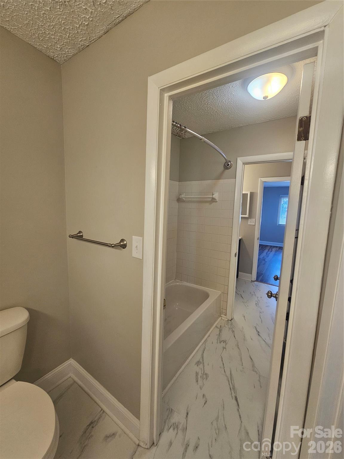 1050 21st Avenue NW Hickory NC 28601