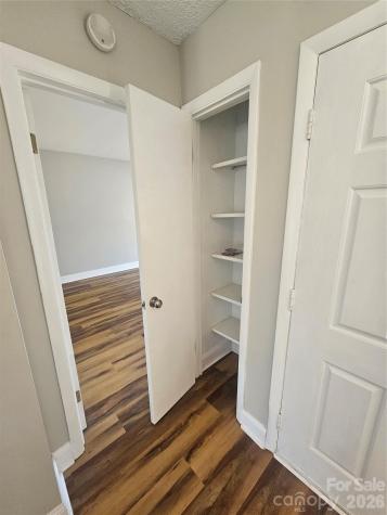 1050 21st Avenue NW Hickory NC 28601
