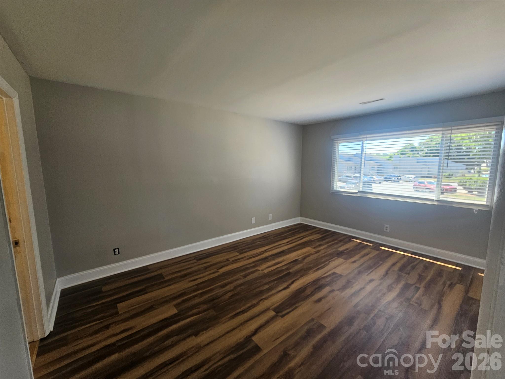 1050 21st Avenue NW Hickory NC 28601