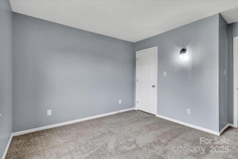 2116 S Main Street Kannapolis NC 28081