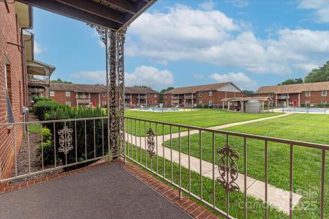 2116 S Main Street Kannapolis NC 28081