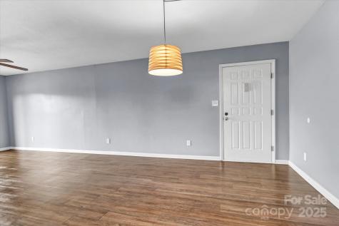 2116 S Main Street Kannapolis NC 28081