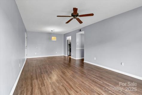 2116 S Main Street Kannapolis NC 28081