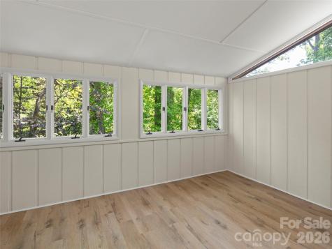 203 Crowfields Drive Asheville NC 28803