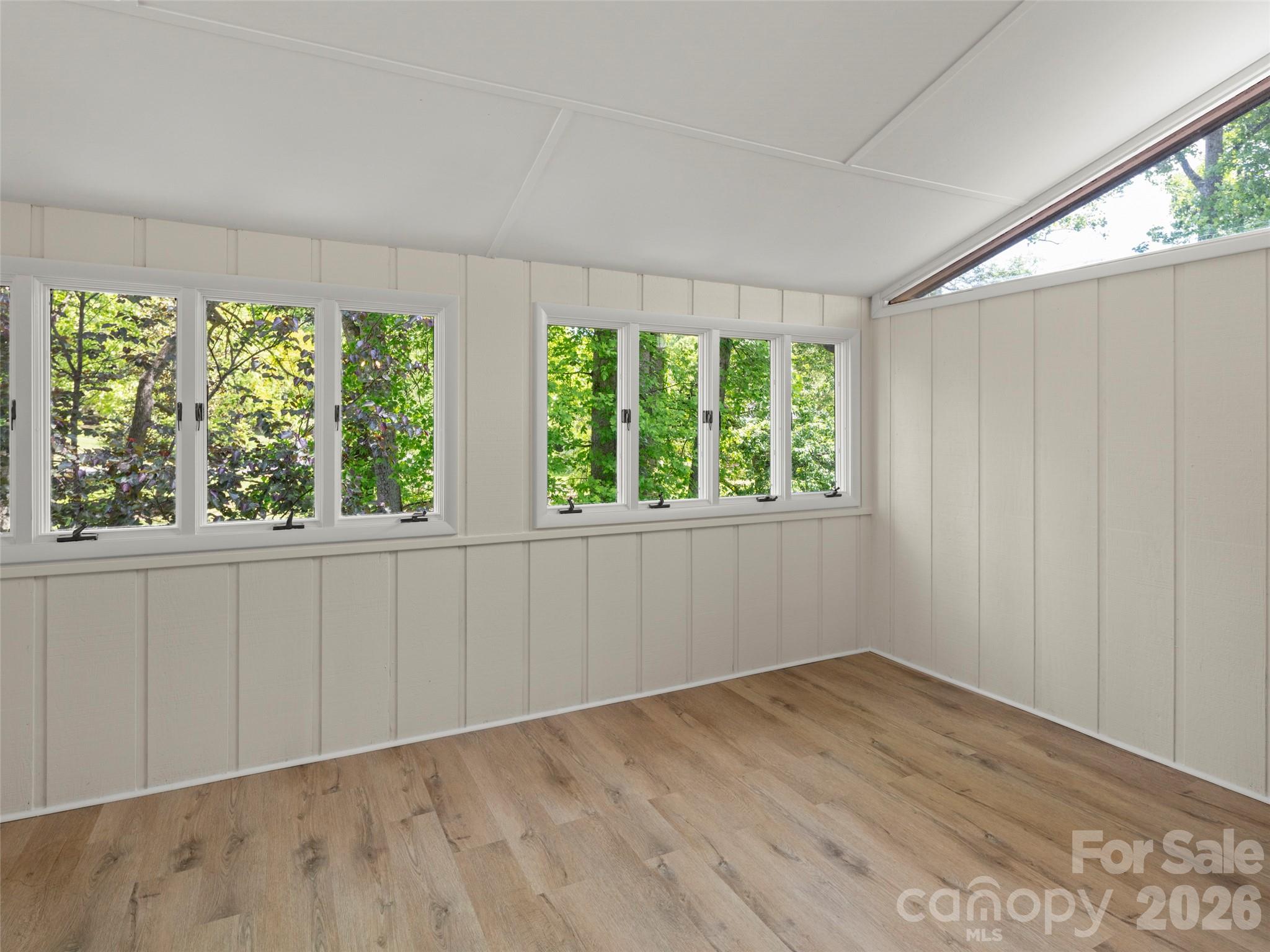 203 Crowfields Drive Asheville NC 28803