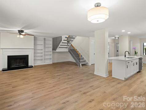 203 Crowfields Drive Asheville NC 28803