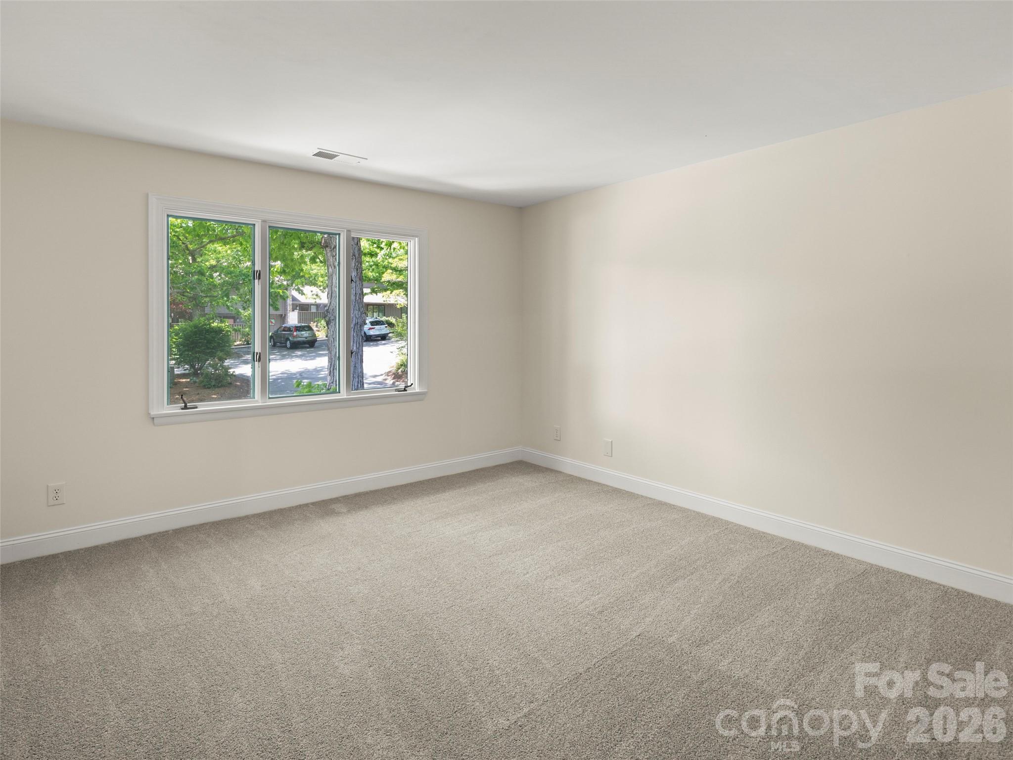 203 Crowfields Drive Asheville NC 28803
