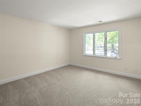 203 Crowfields Drive Asheville NC 28803