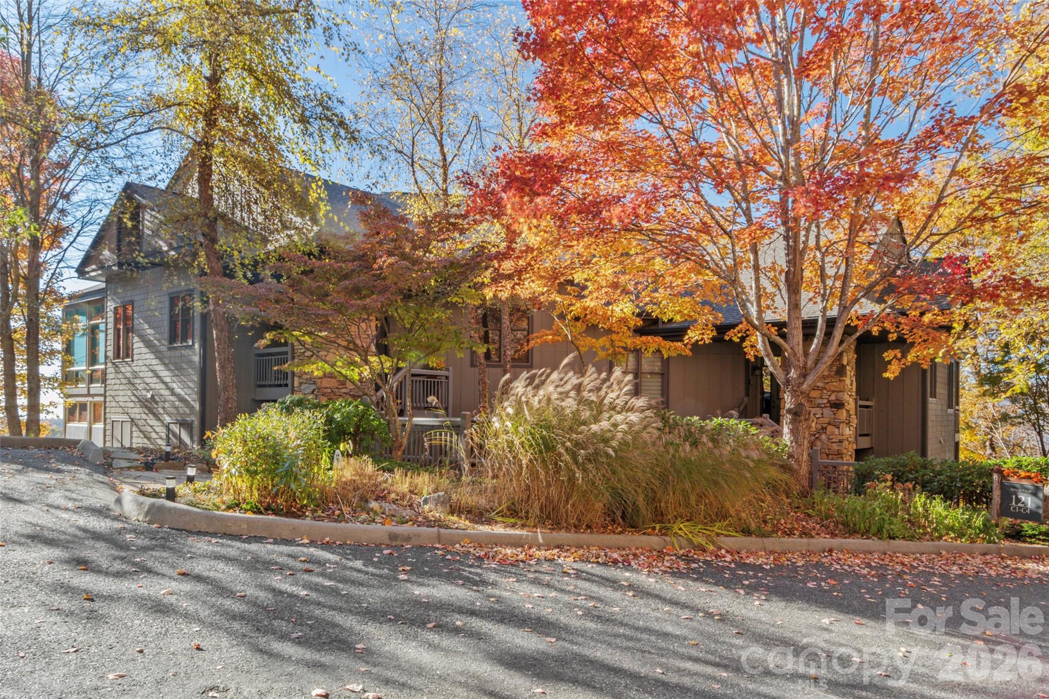 121 Spring Rock Road Burnsville NC 28714