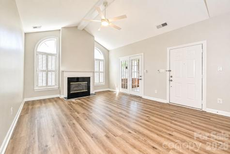 8348 Highland Glen Drive Charlotte NC 28269