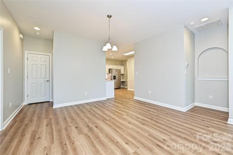 8348 Highland Glen Drive Charlotte NC 28269