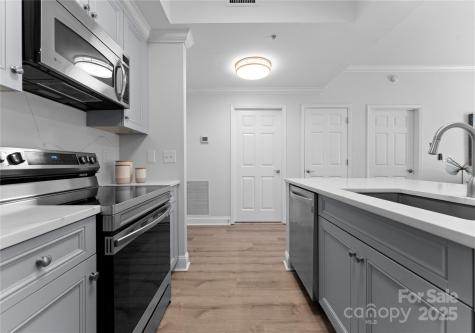 300 W 5th Street Charlotte NC 28202