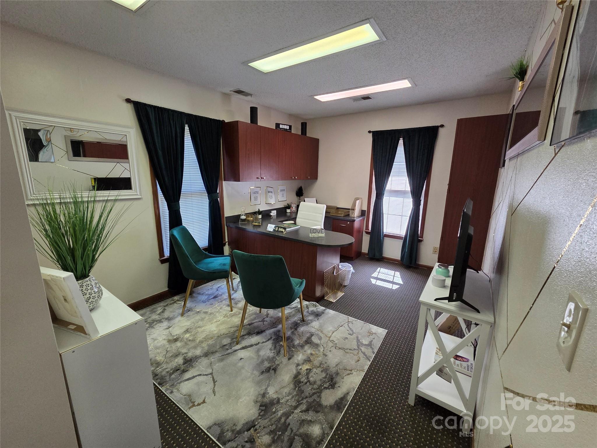 5513 Monroe Road Charlotte NC 28212