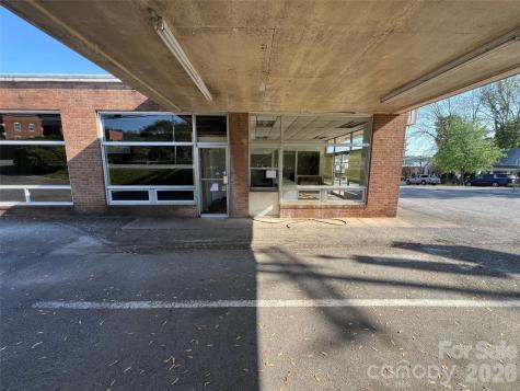 166 N Logan Street Marion NC 28752