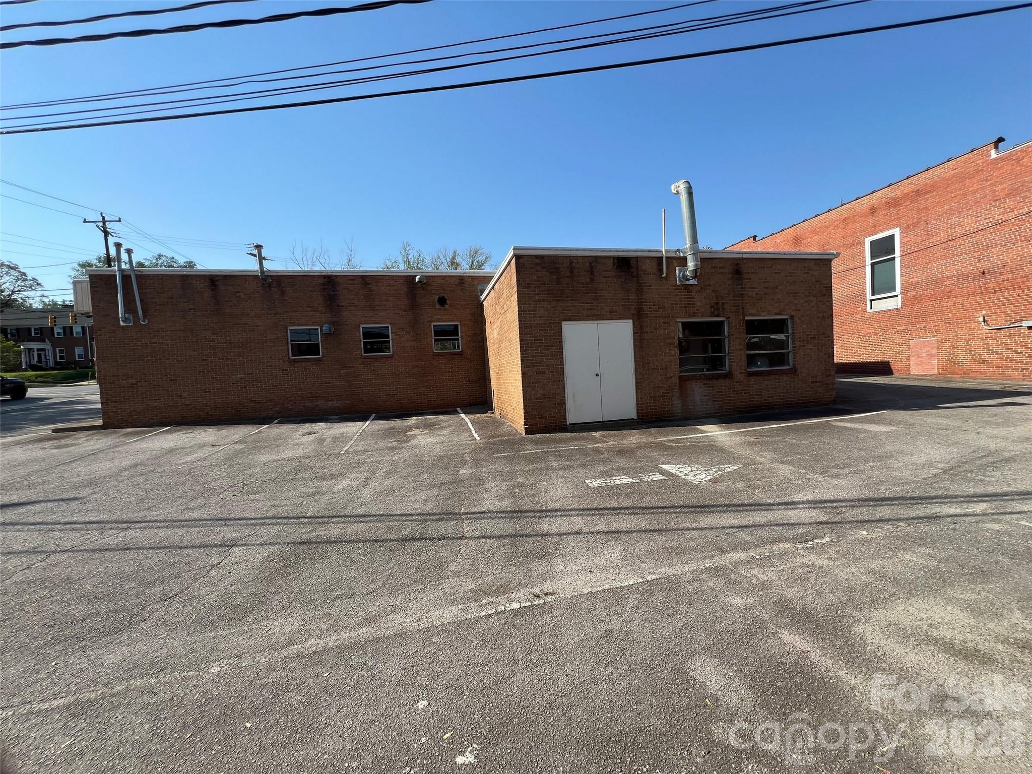 166 N Logan Street Marion NC 28752