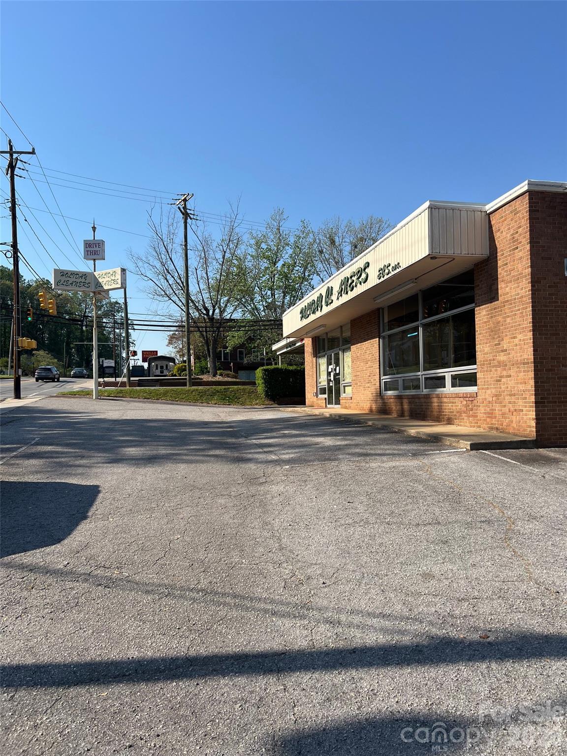 166 N Logan Street Marion NC 28752