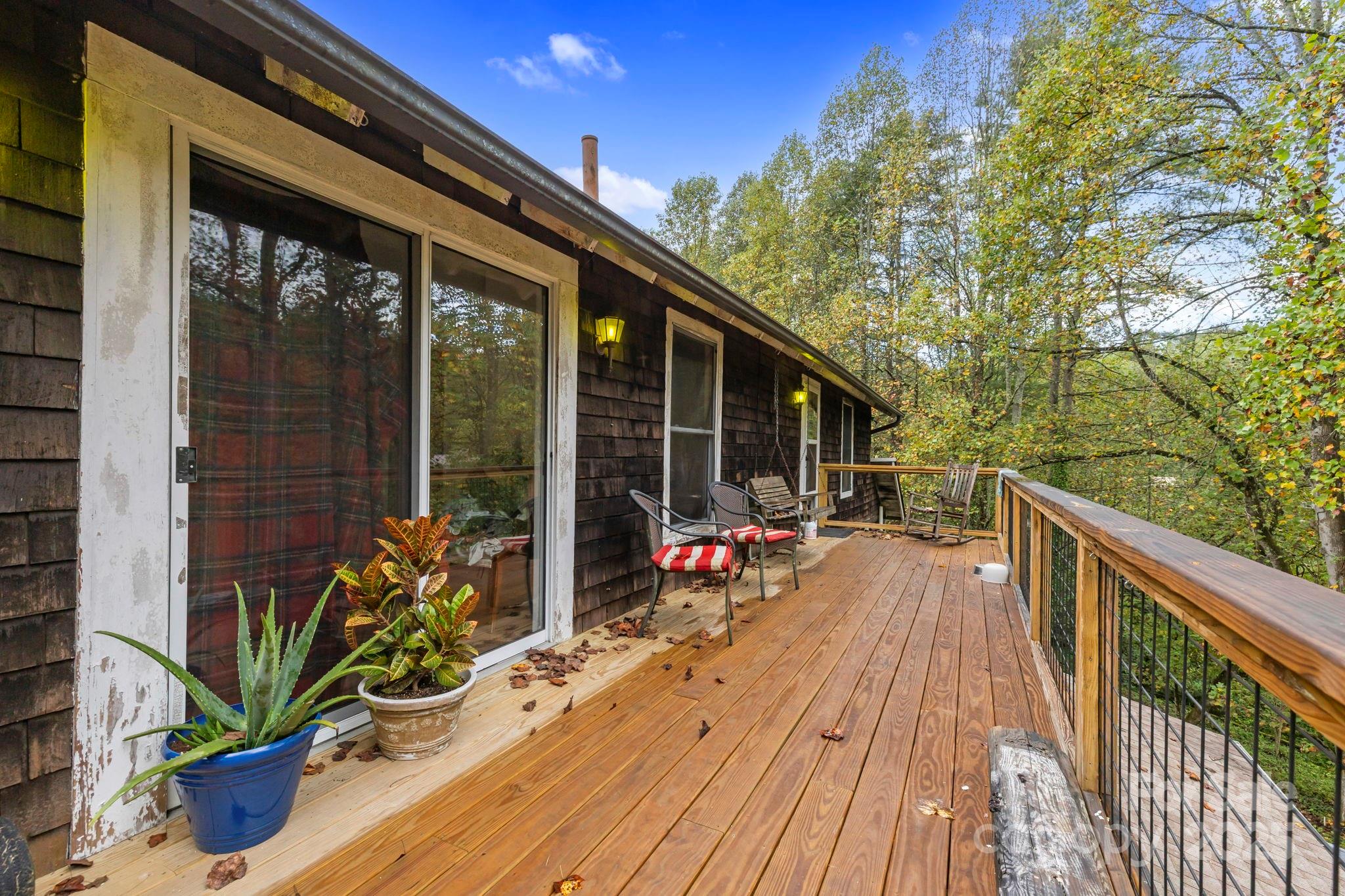 1196 N Country Club Road Brevard NC 28712