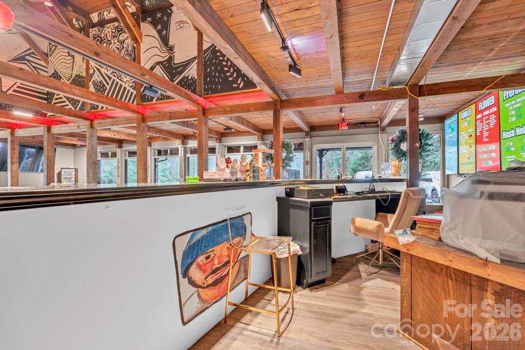 3894 Us Highway 321 S Blowing Rock NC 28605