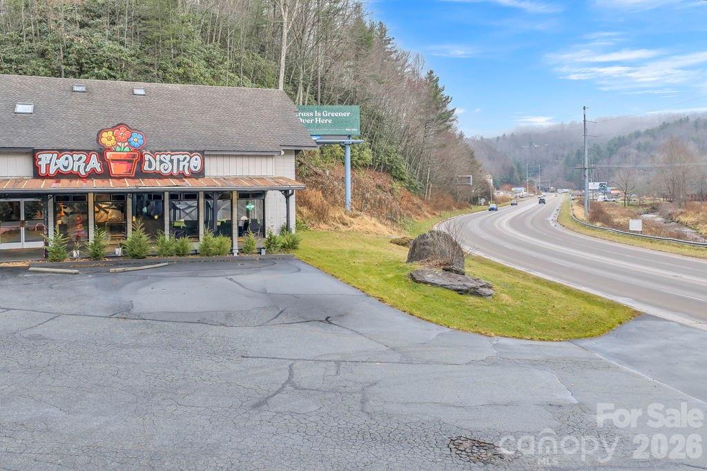 3894 Us Highway 321 S Blowing Rock NC 28605