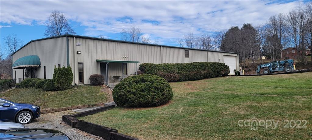 3632 Butler Bridge Road Mills River NC 28759