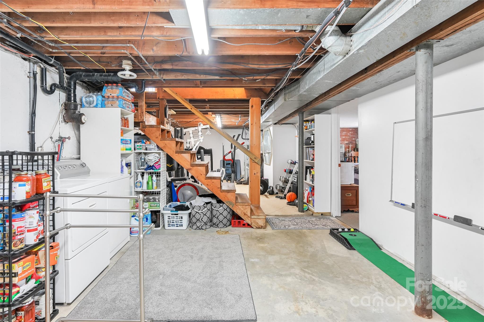 29 Delta Drive Hendersonville NC 28792