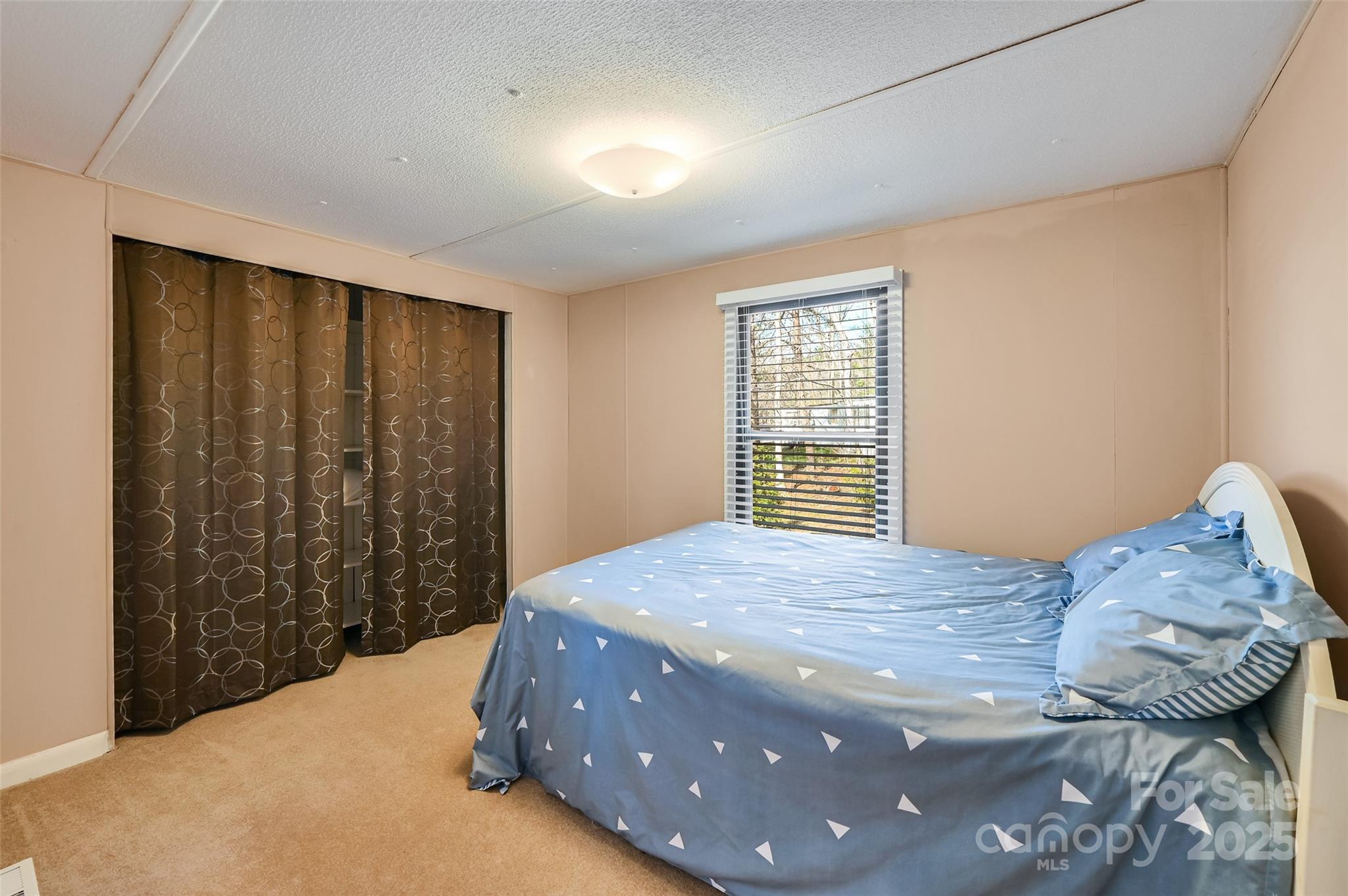 29 Delta Drive Hendersonville NC 28792