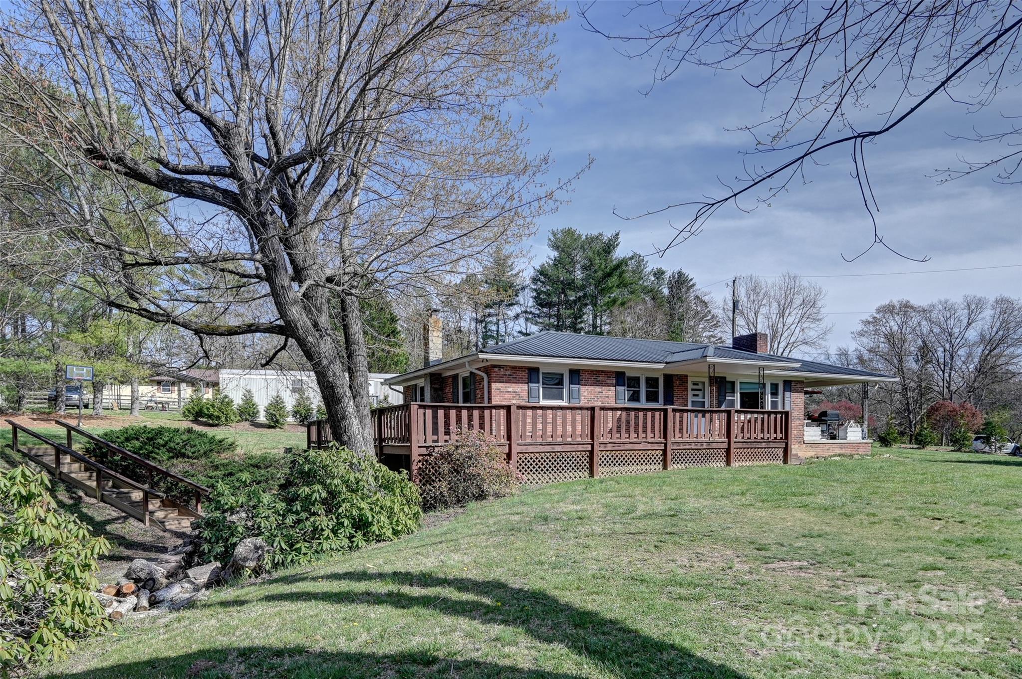 29 Delta Drive Hendersonville NC 28792
