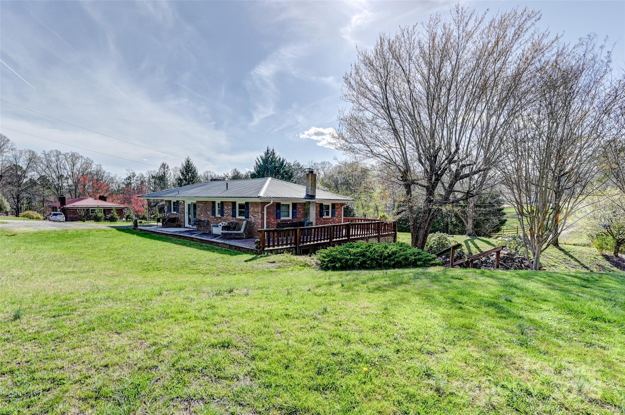 29 Delta Drive Hendersonville NC 28792