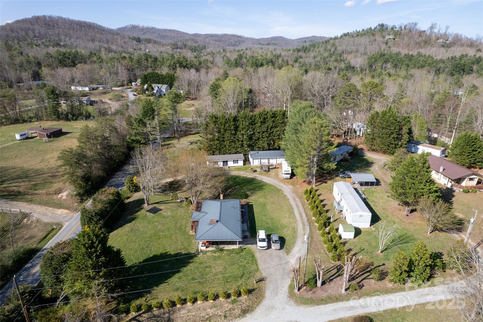 29 Delta Drive Hendersonville NC 28792