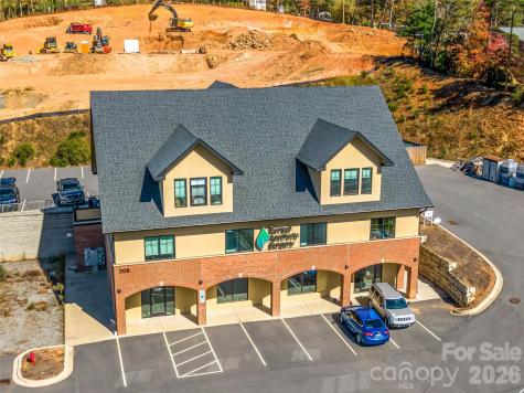 208 Charlotte Highway Asheville NC 28803