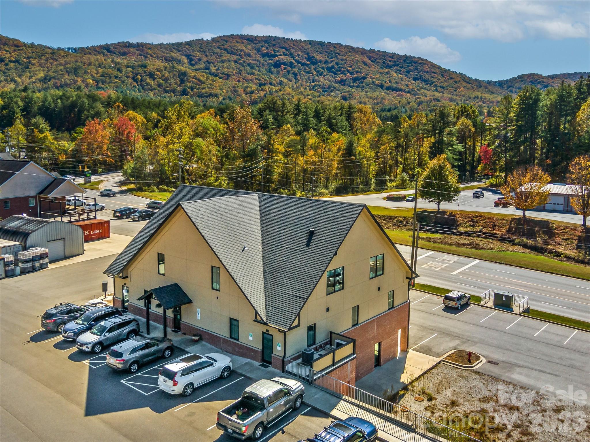 208 Charlotte Highway Asheville NC 28803