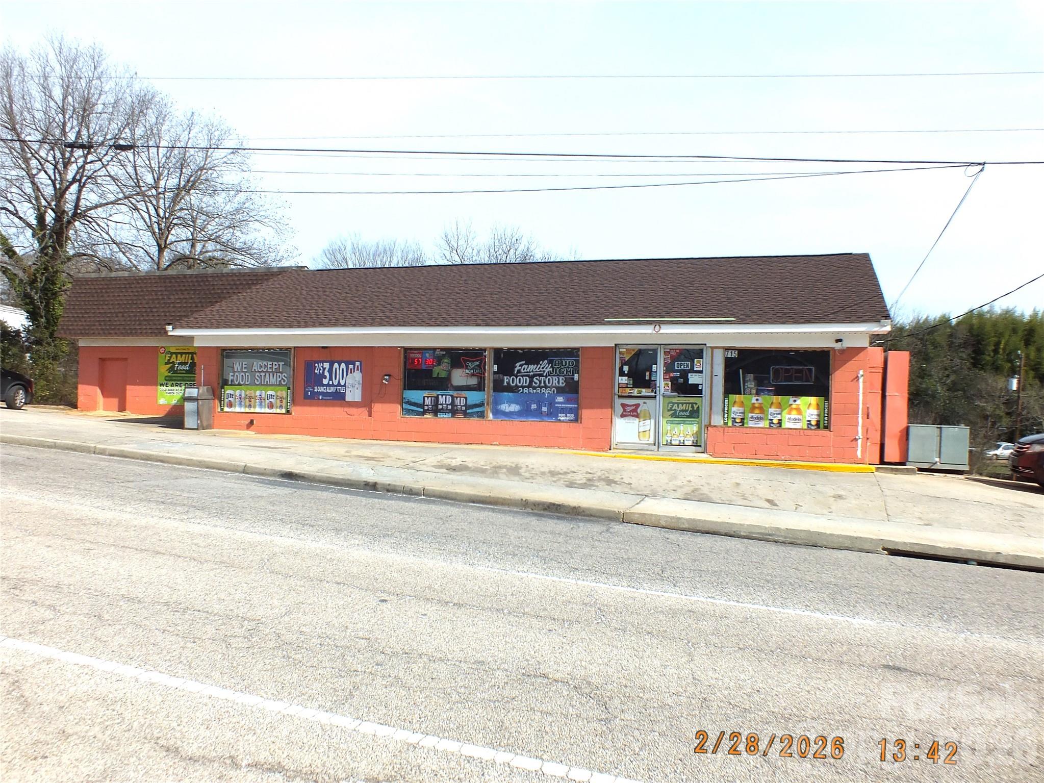 715 S Market Street Lancaster SC 29720