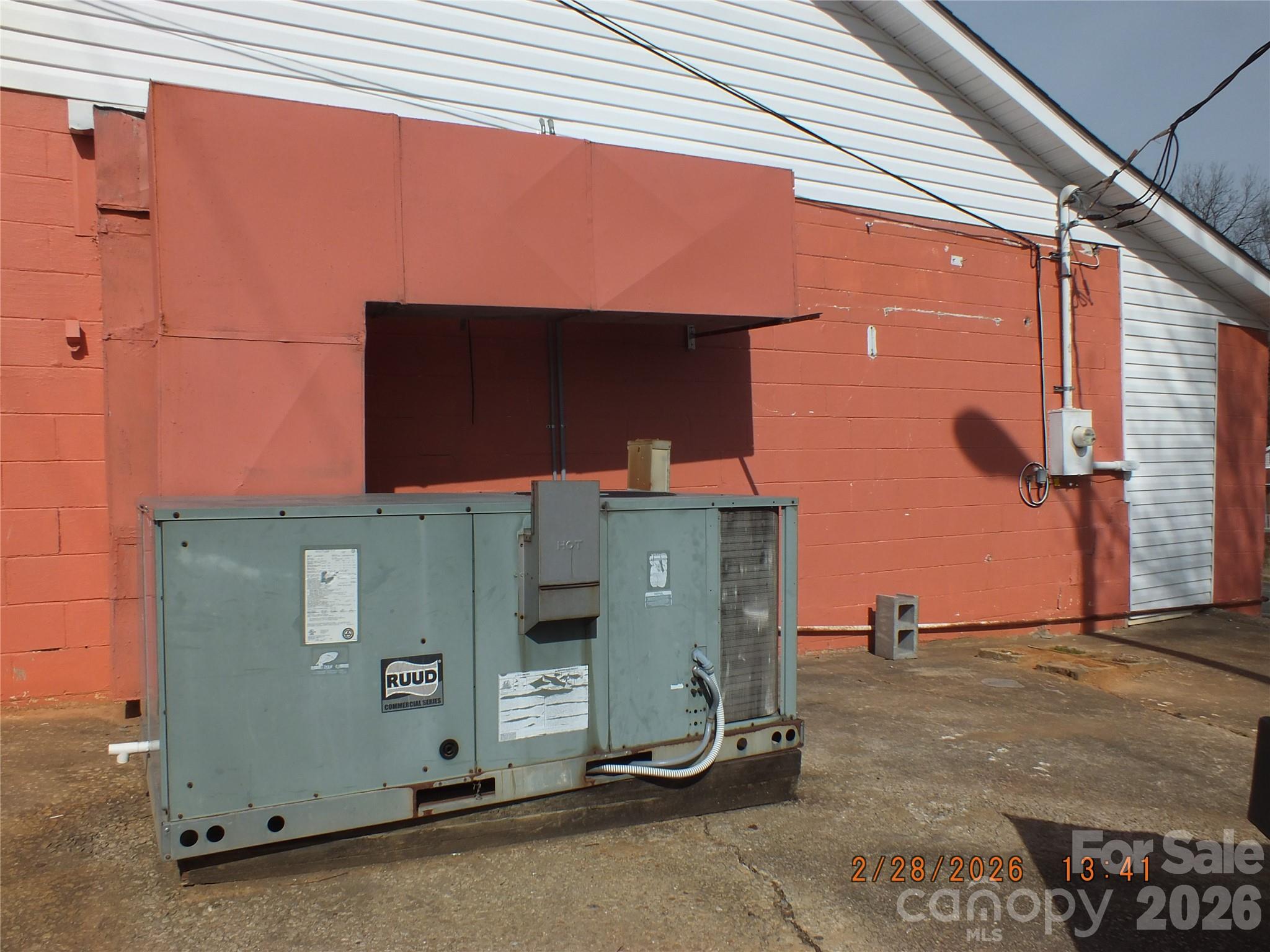715 S Market Street Lancaster SC 29720