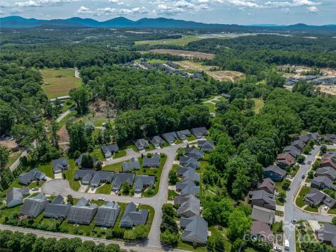 1110 Glenn Bridge Road SE Arden NC 28704