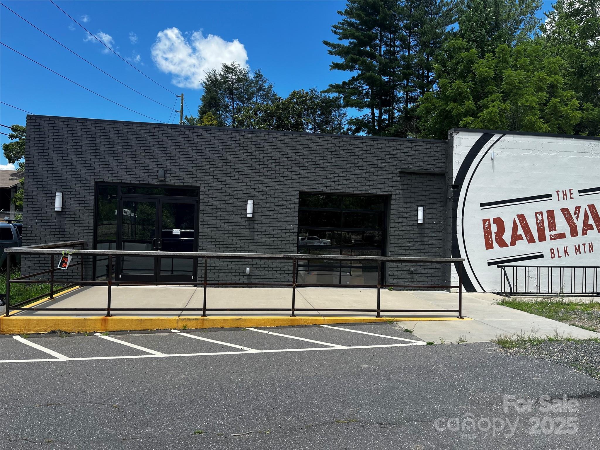 141 S Ridgeway Boulevard Black Mountain NC 28711